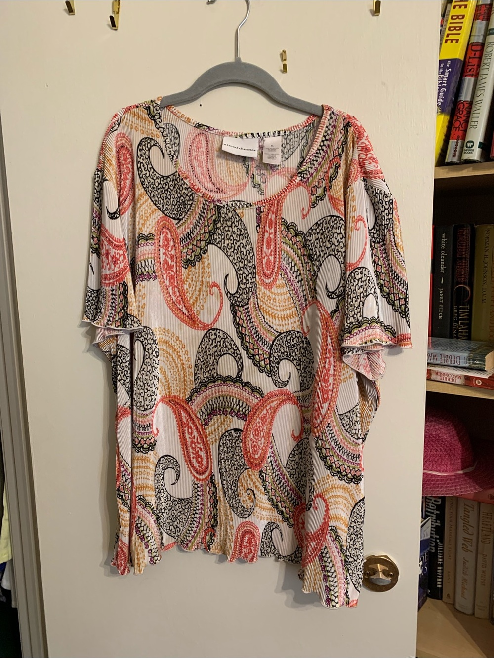 Alfred Dunner Coral, Black & Cream Paisley Flutter Sleeve Top